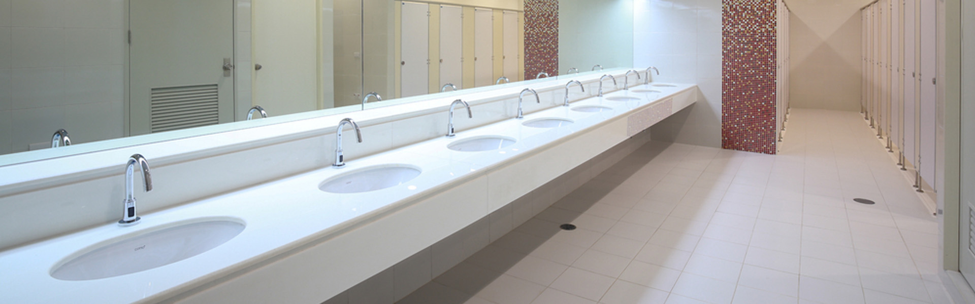 Water Usage and Hygiene Efficiency in Public Bathrooms