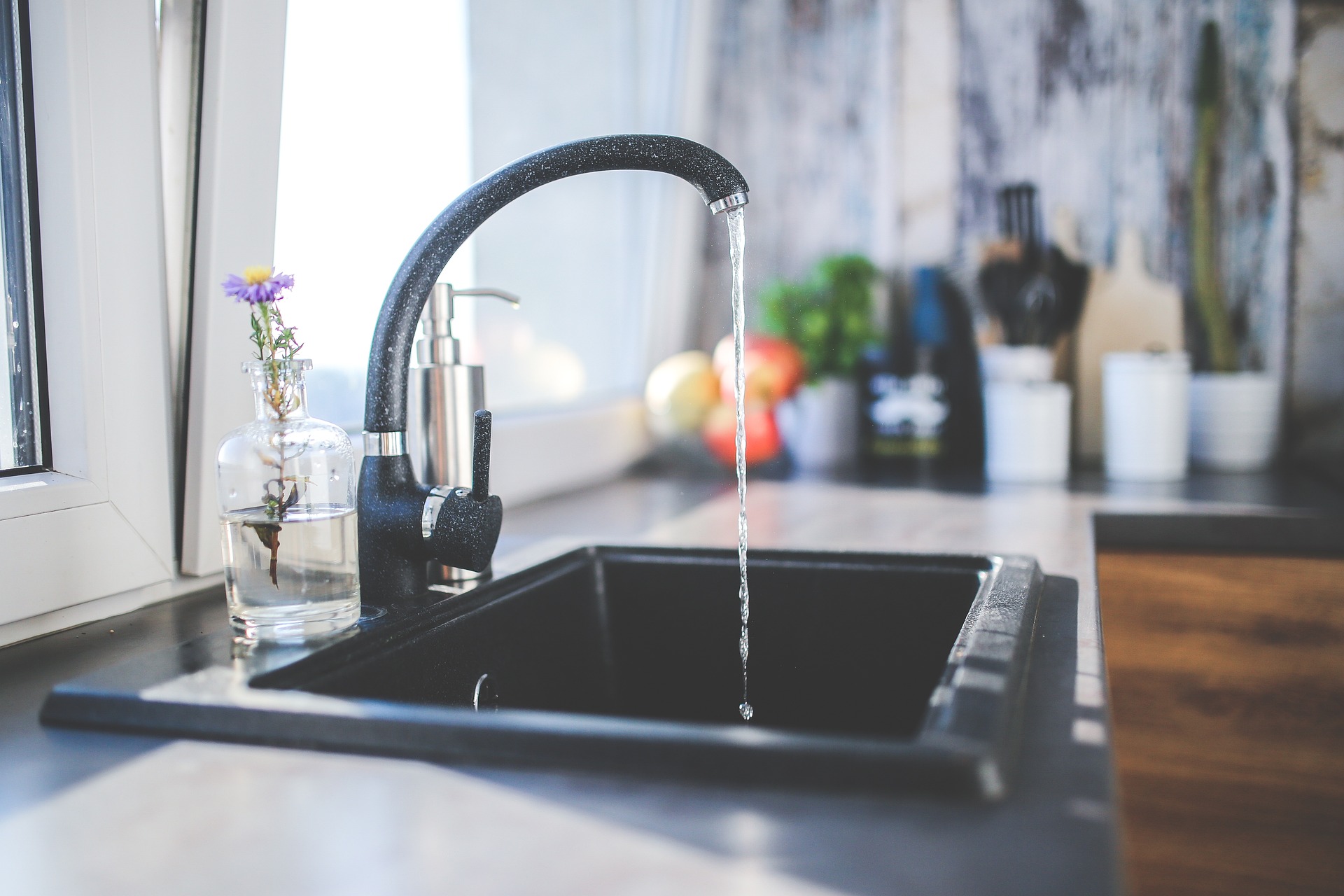 How to Fix a Leaky Faucet